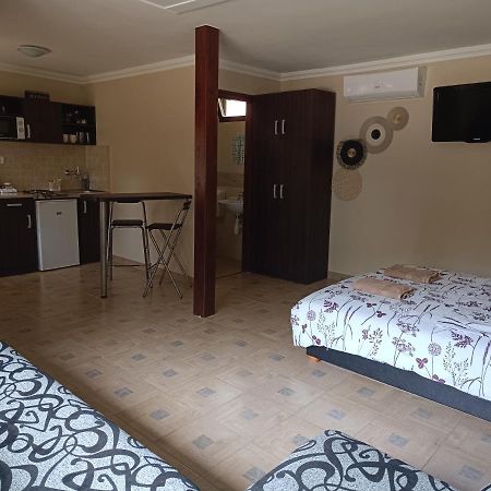 Appartamento Apampa Apartman Hajdúszoboszló Esterno foto